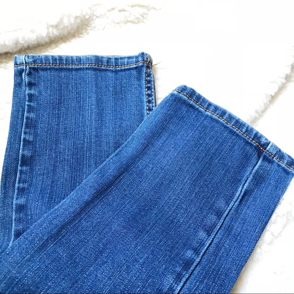 Aeropostale Ashley Med Wash Skinny Jeans Short - Picture 7 of 8